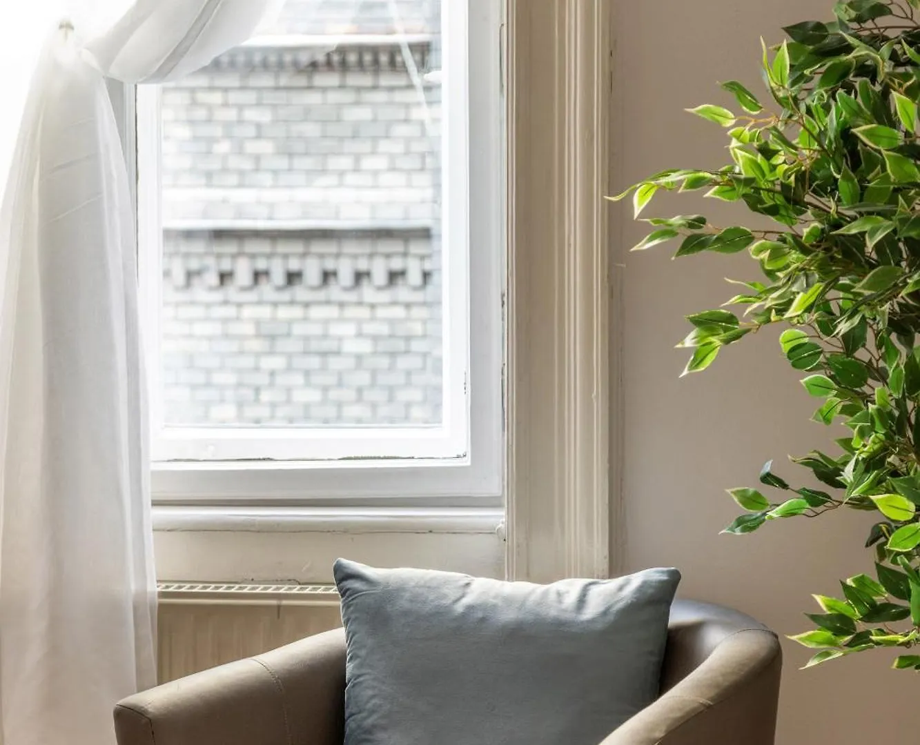 Urban Lights Apartment In Downtown Budapest